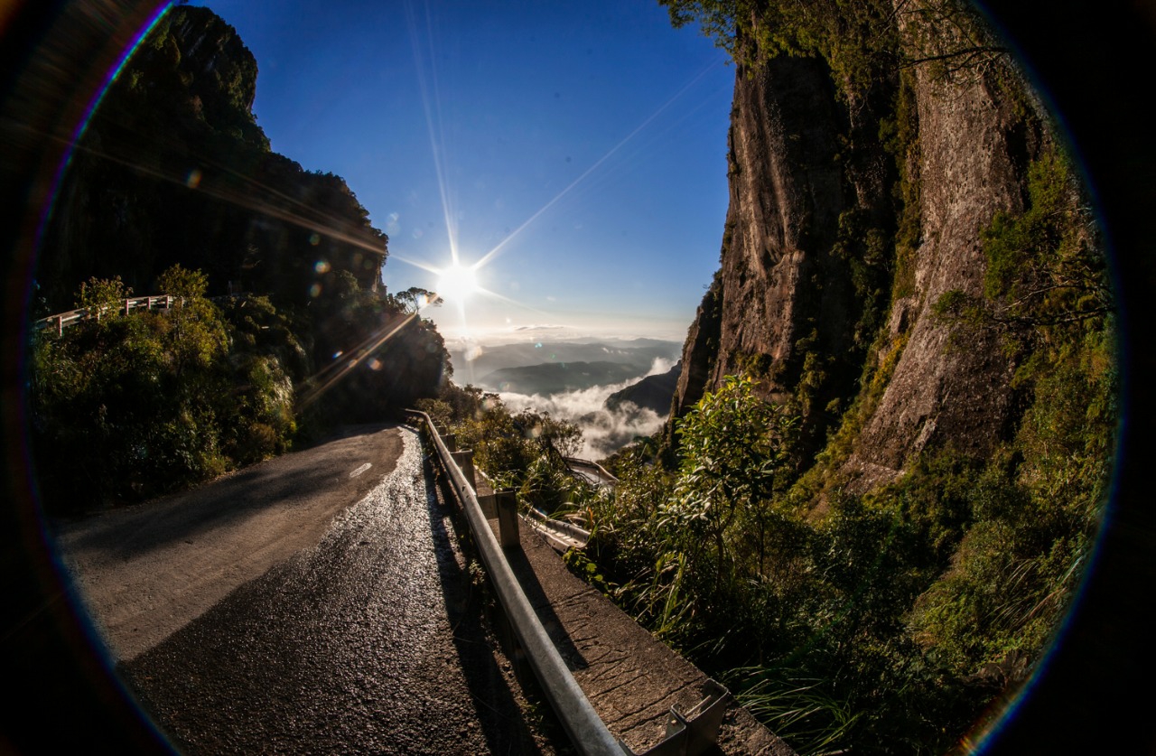 O que você precisa saber sobre: Serra do Corvo Branco
