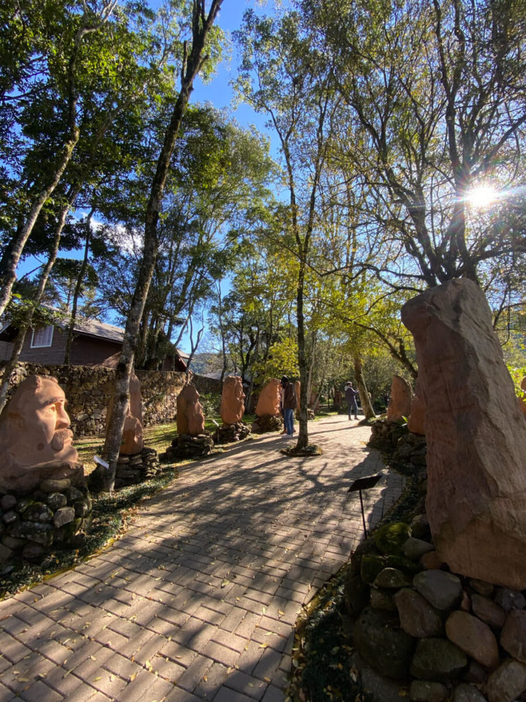 esculturas-parque-pedras-do-silencio-nova-petropolis (4)