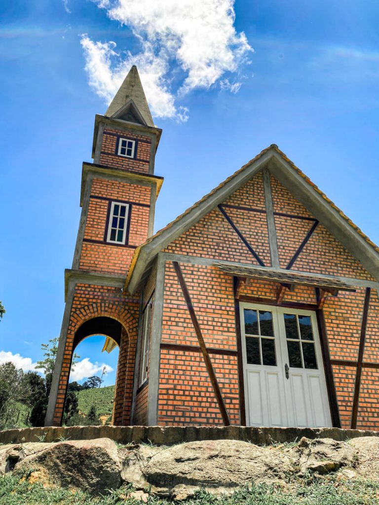 Igreja Enxaimel – Capela Santa Ana, Ribeirão Treze em Benedito Novo