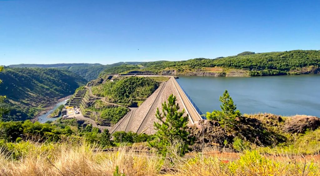 Usina Hidrelétrica de Campos Novos em Santa Catarina