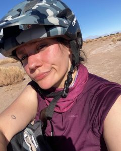 mochilao-role-de-bike-no-deserto-do-atacama-ate-laguna-cejar (2)